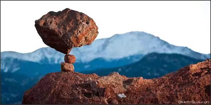 keseimbangan batu